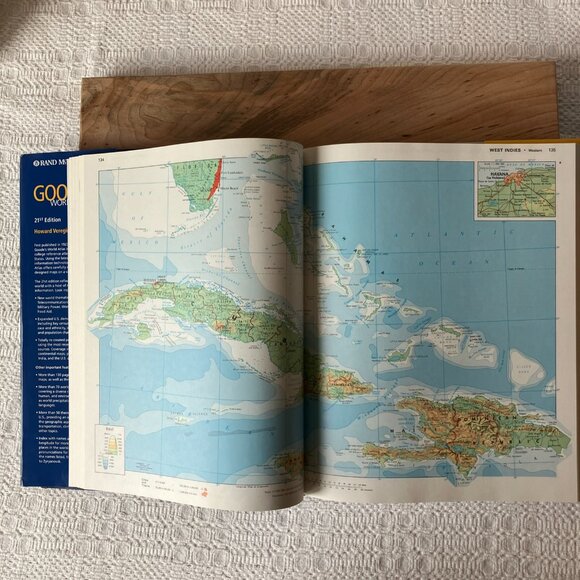 Share Goode's World Atlas (21st Edition) - Hardcover By Rand McNally - Very Good - Picture 3 of 9